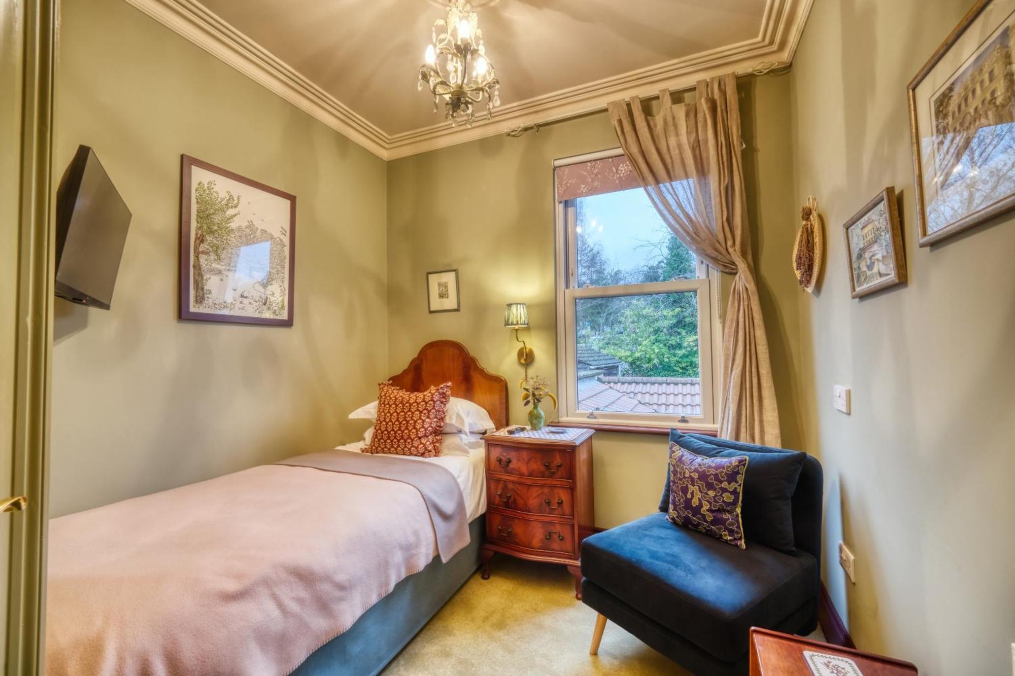 The Bluebell Hotel Bath Exterior photo